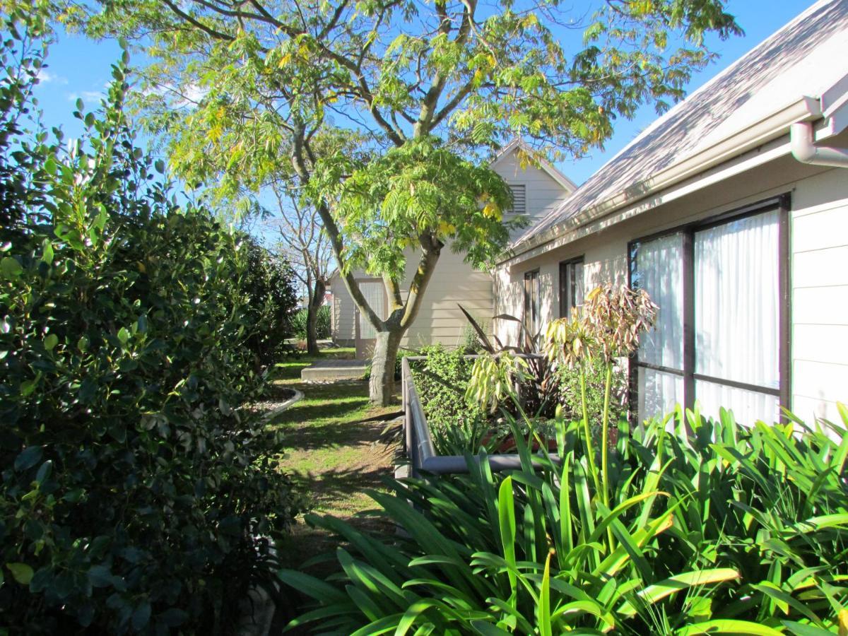 Riverbend Family Lodge Napier Exterior photo